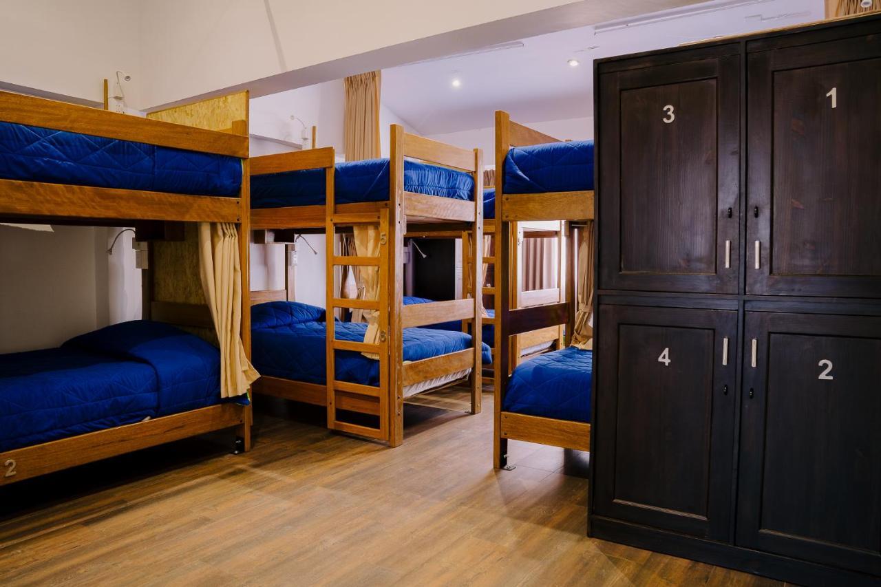 Hostel Magar Bar *