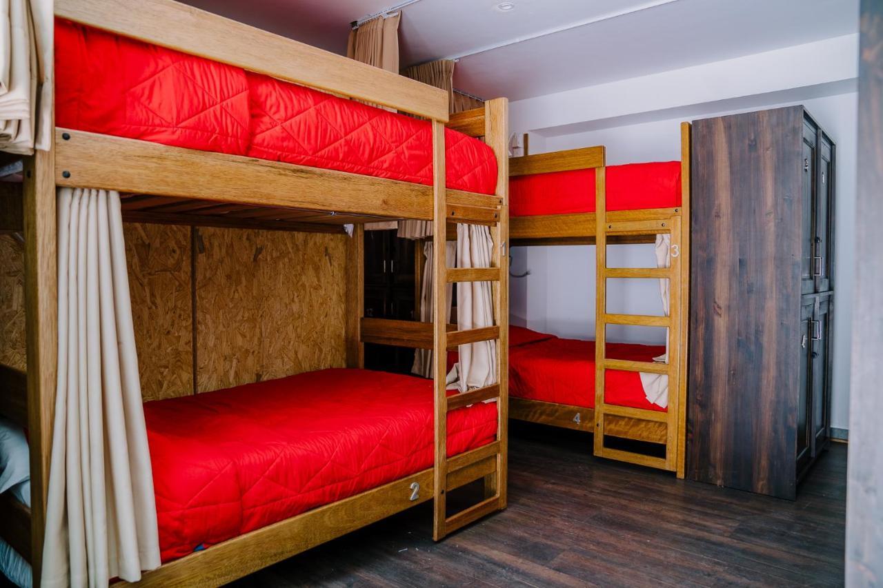 Hostel Magar Bar *