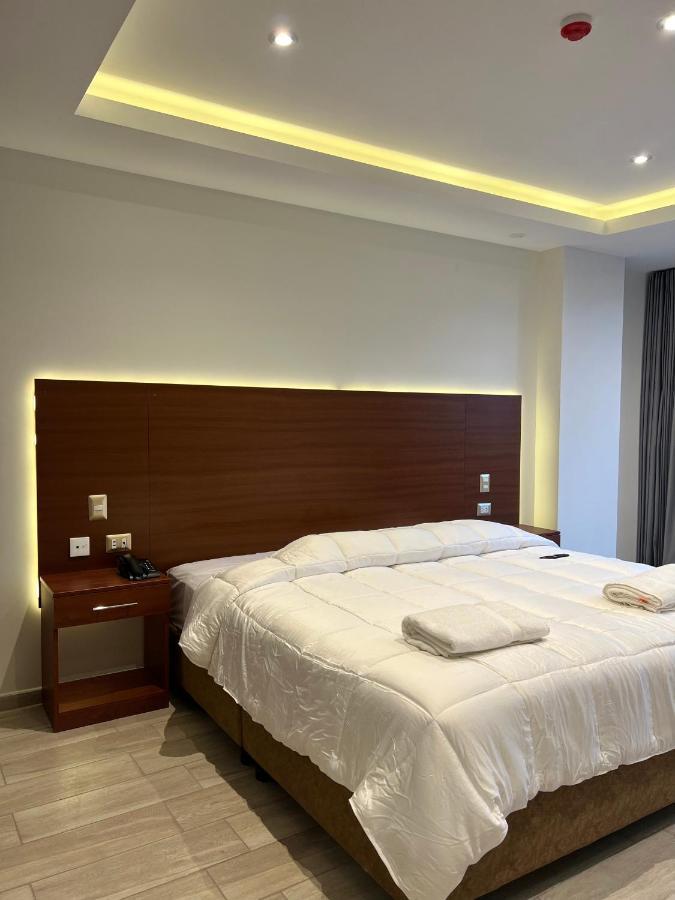 Hotel El Alamo, Ejecutivo Y 4*
