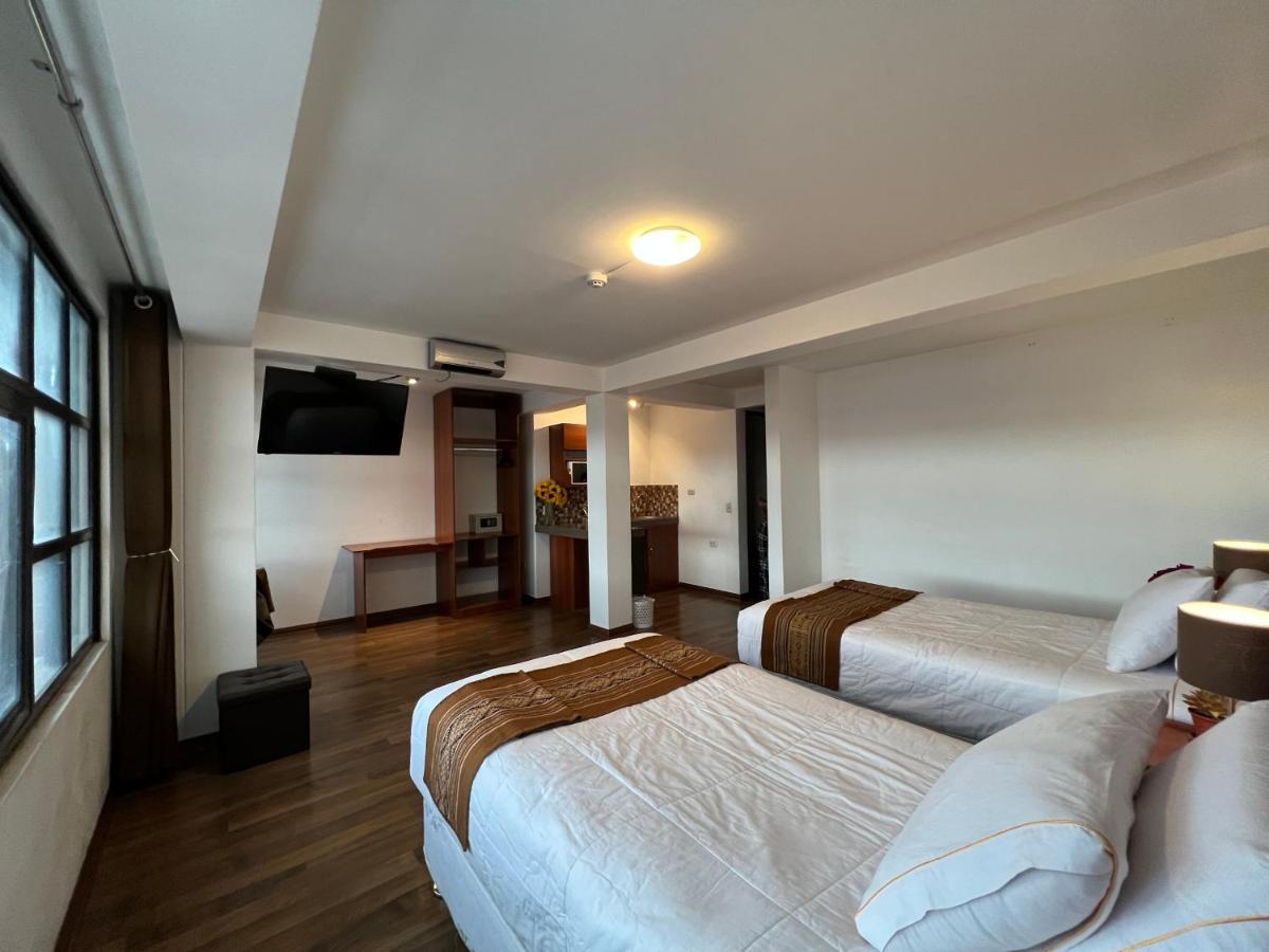 The Balcony Hotel