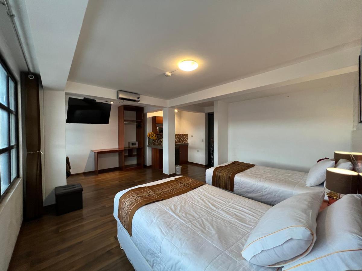 The Balcony Hotel