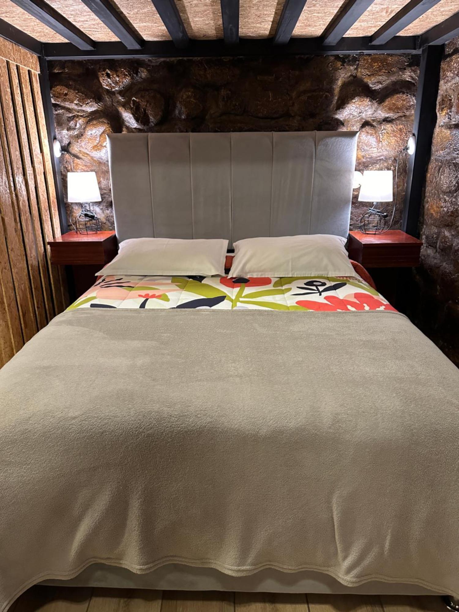 Blacky And (adults Only) Hostal