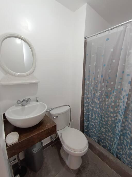 Calido Apartamento, Acogedor Apartamento *