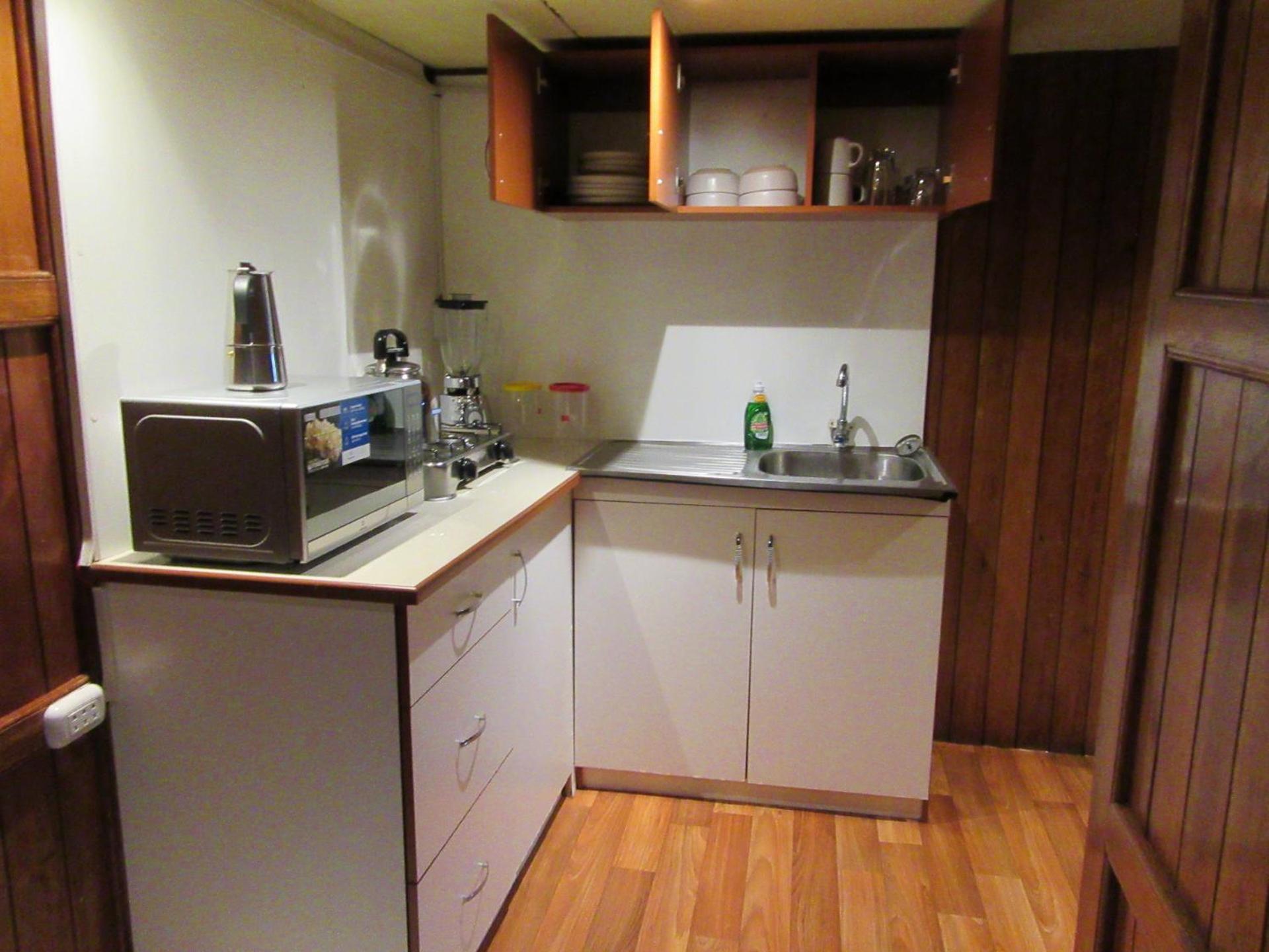 Beautiful, Spacious & Cozy House Located In The Heart Of *