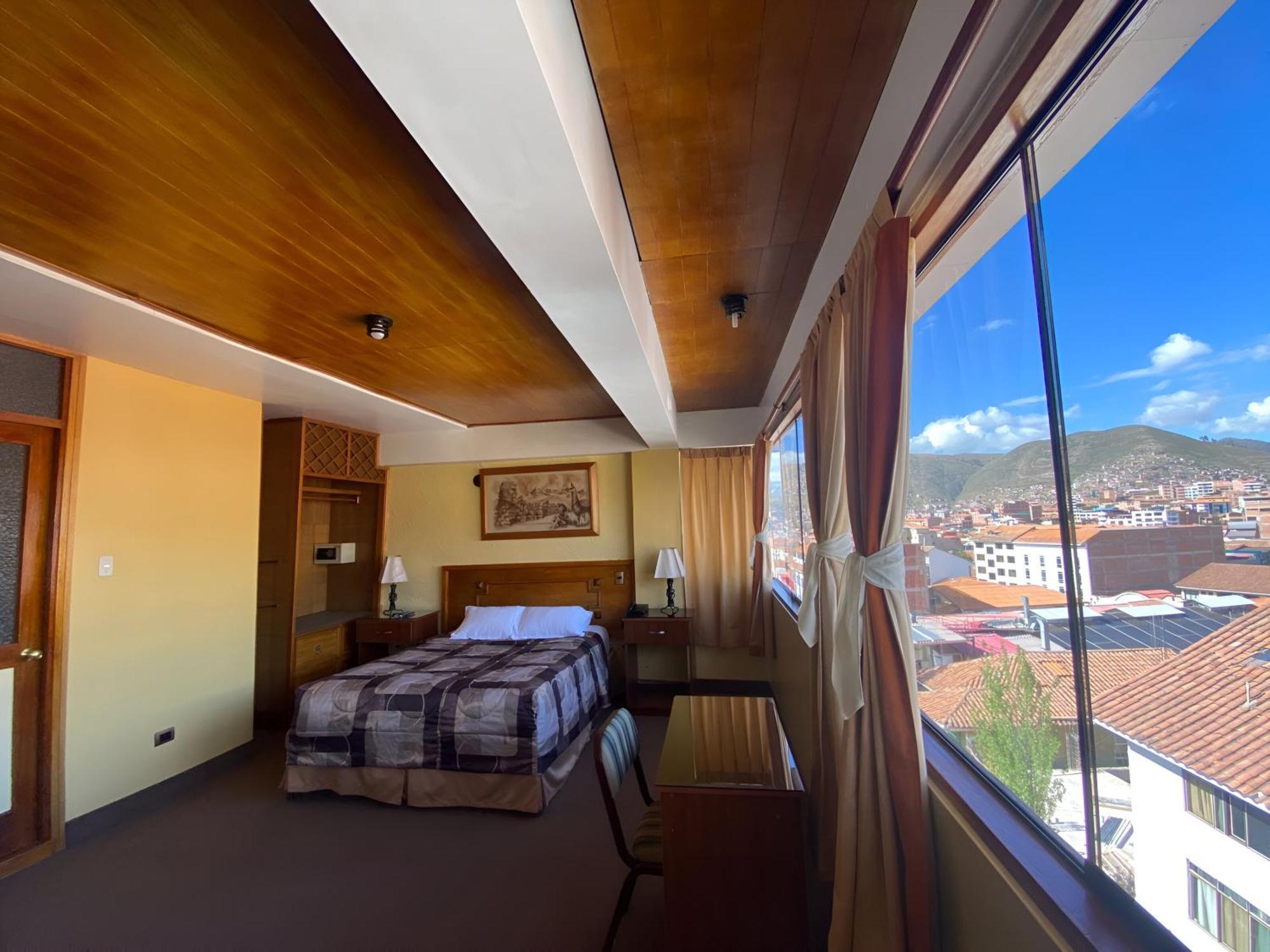 Hotel El Puma 3*