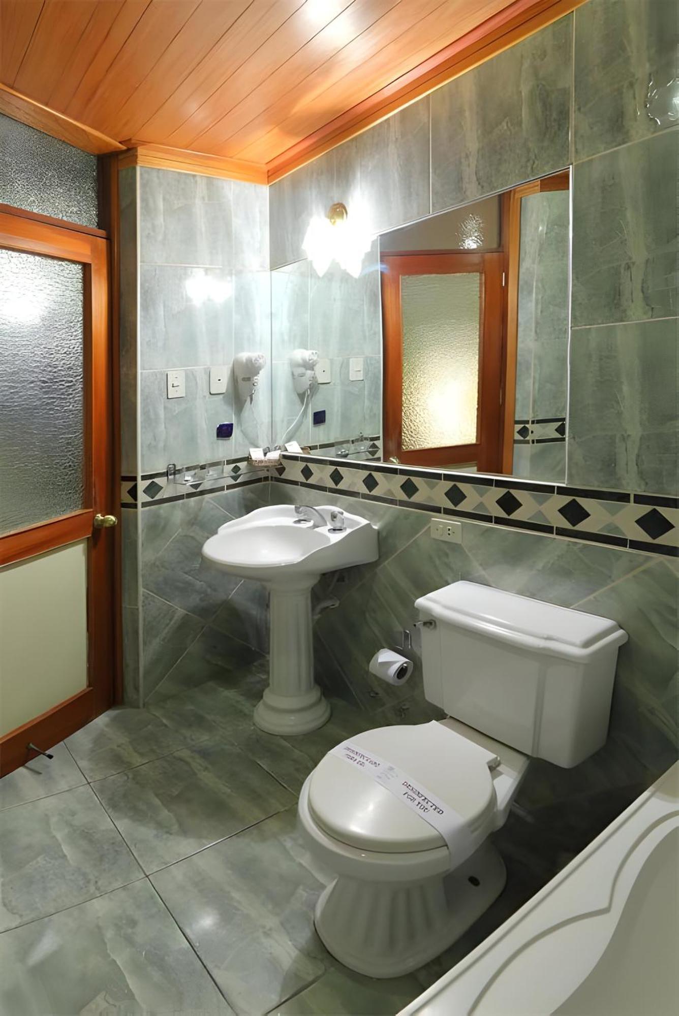 Hotel El Puma 3*
