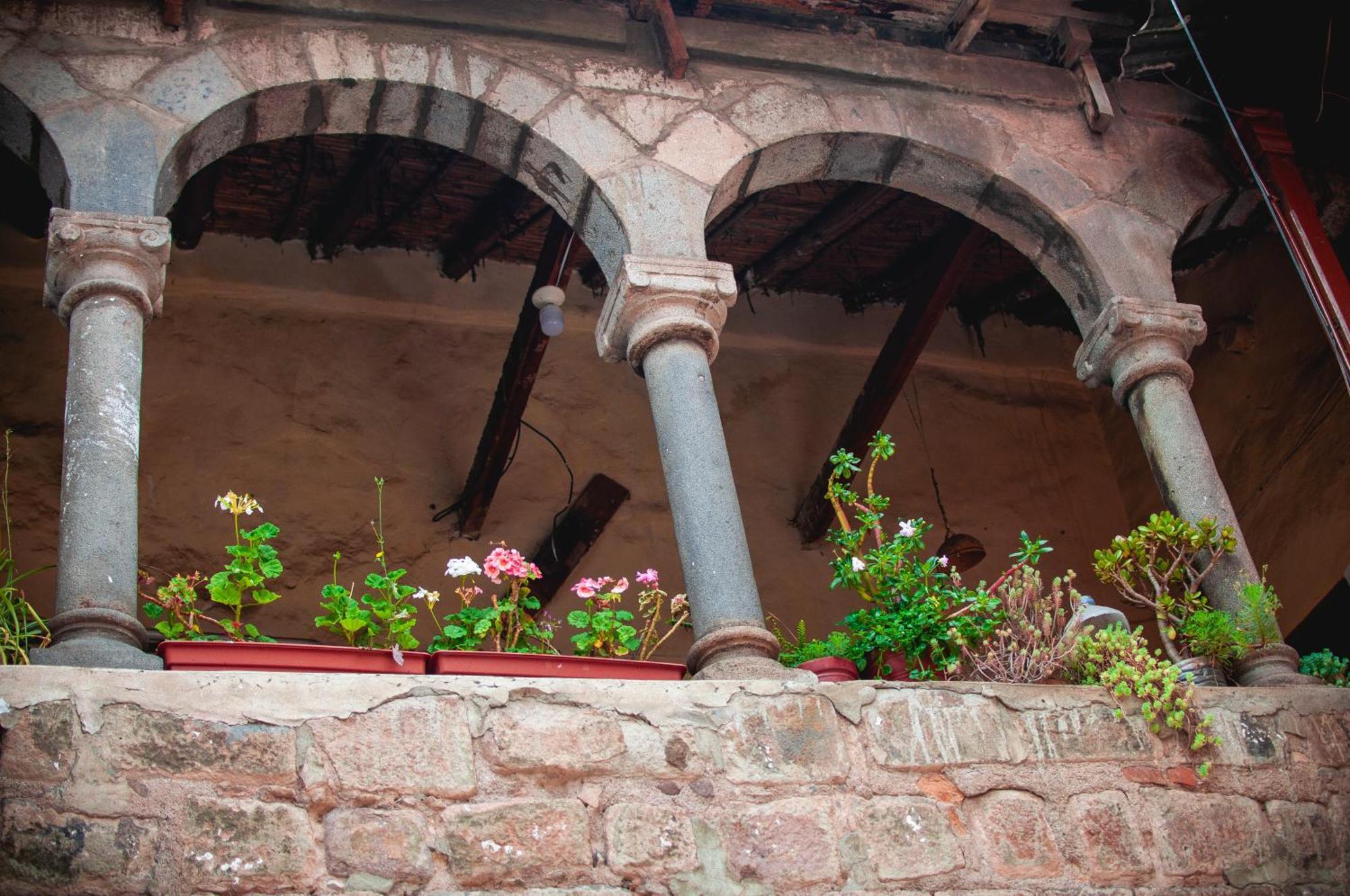 La Casa De Laura - Plaza Guest house