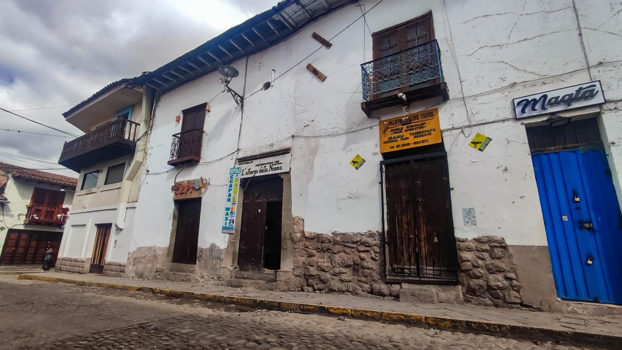 La Casa De Laura - Plaza Guest house *