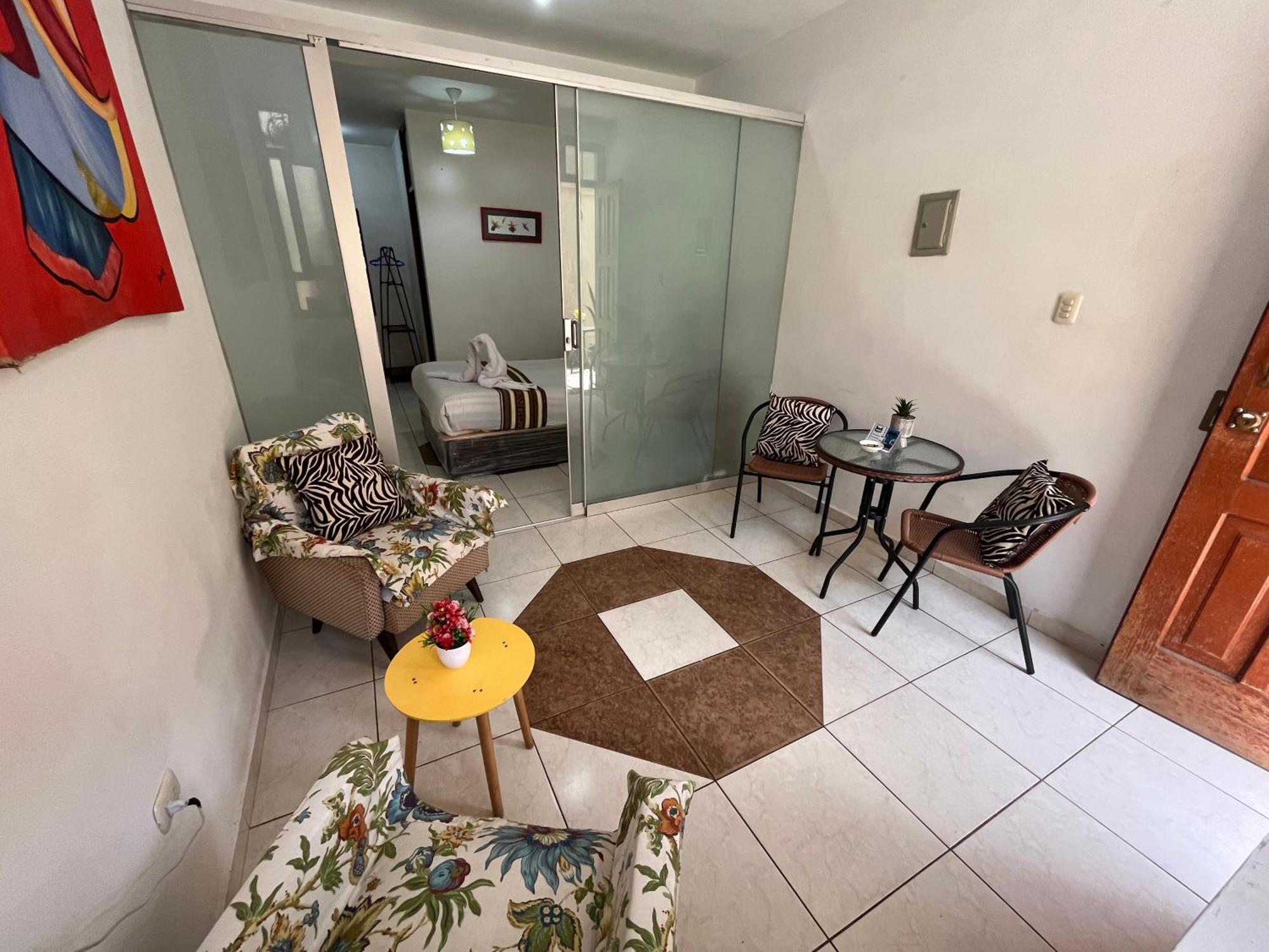 Cusco Rooms Guest house *