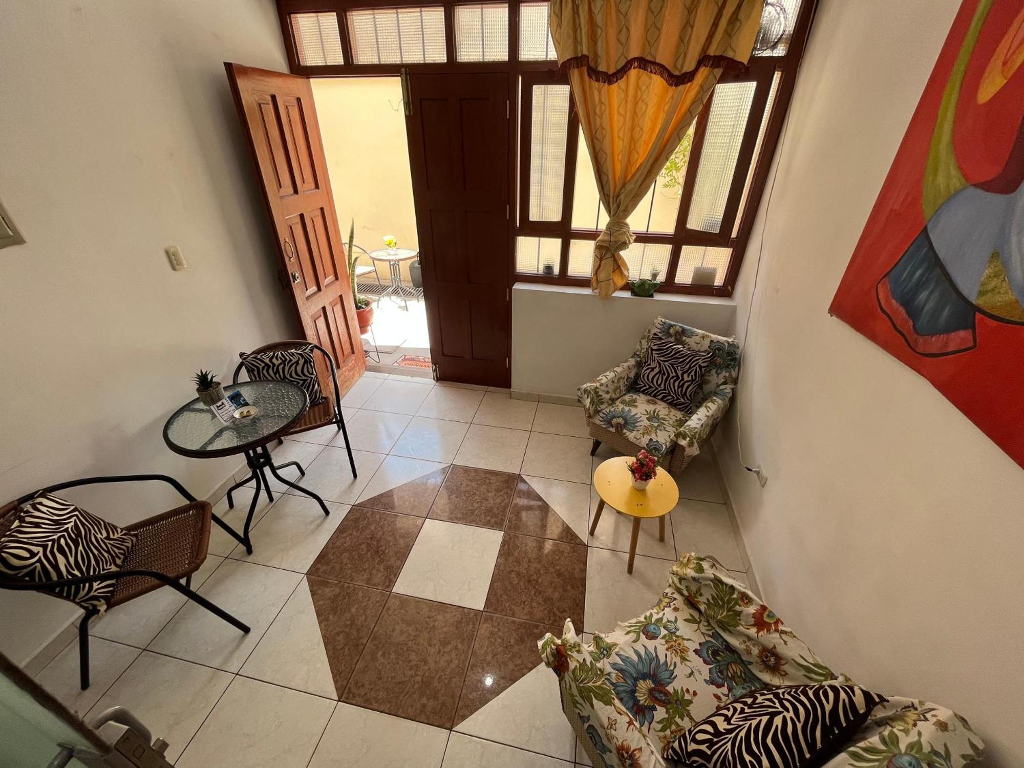 Cusco Rooms *