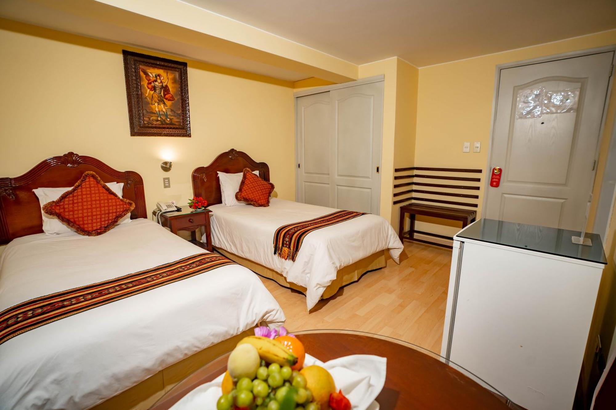 Agustos Hotel