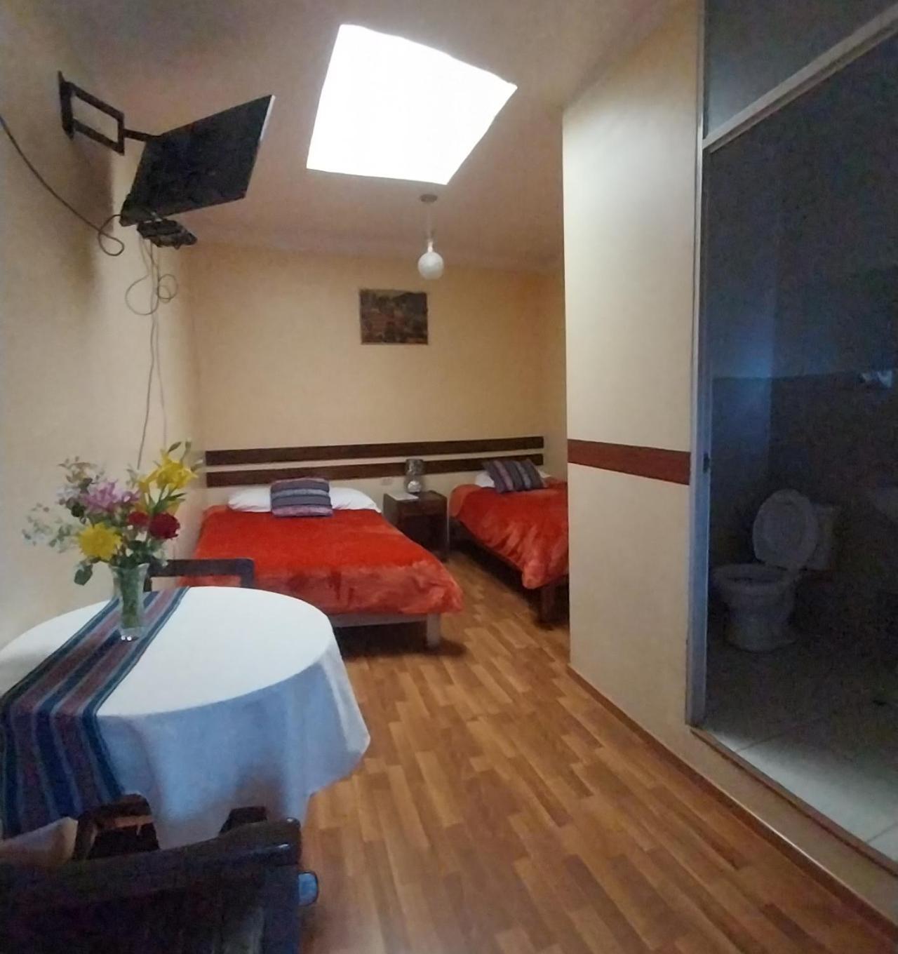 Guest house Balcon Cusqueno 2*