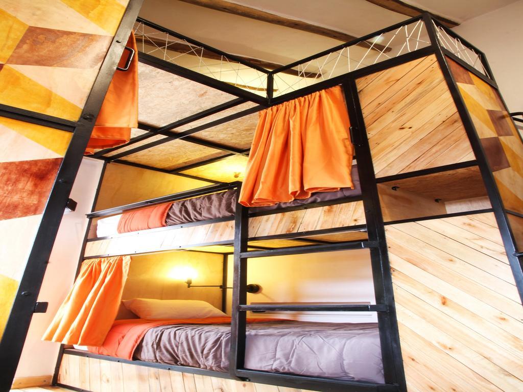 Supertramp Hostel *