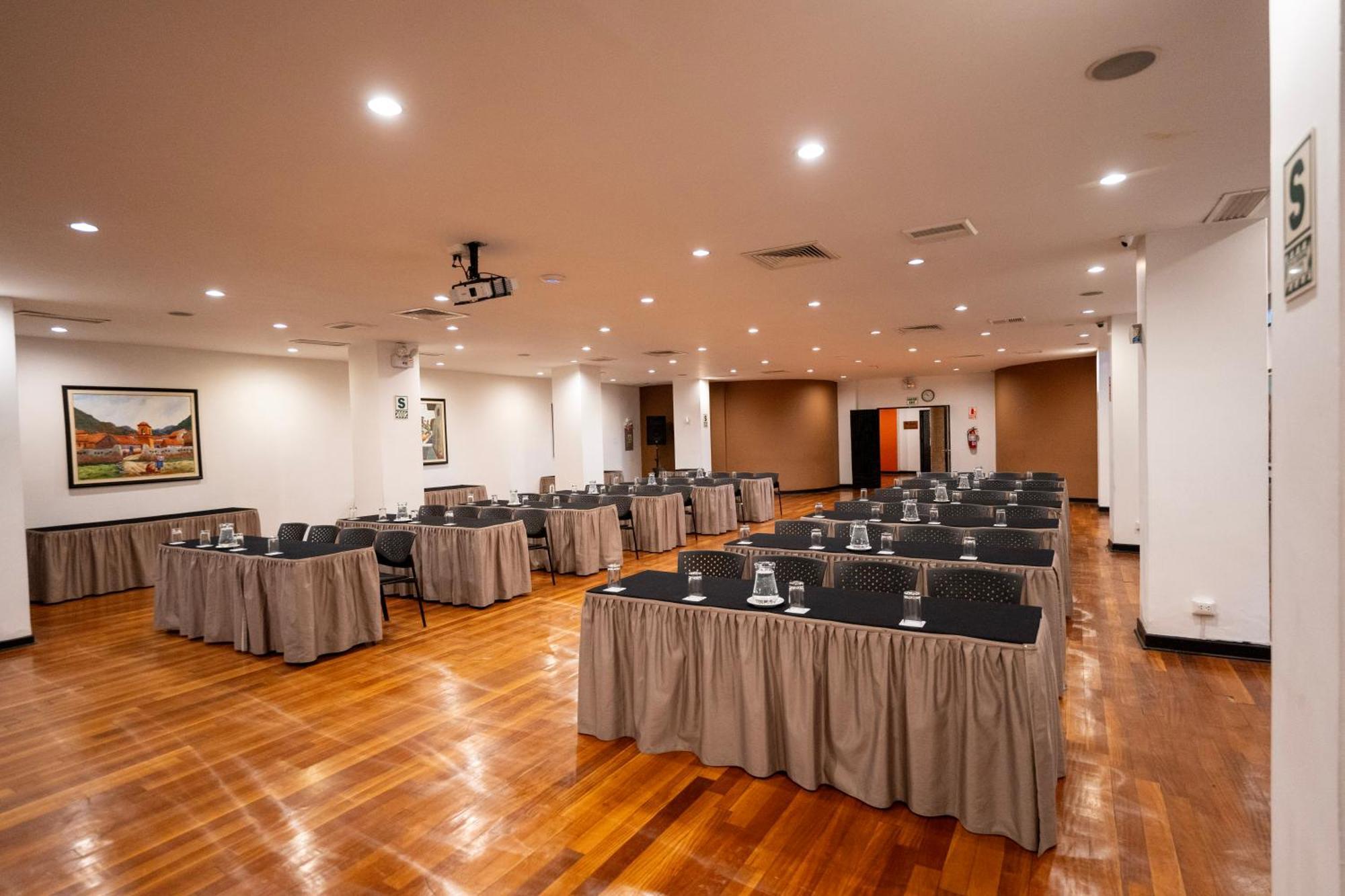 Jose Antonio Hotel