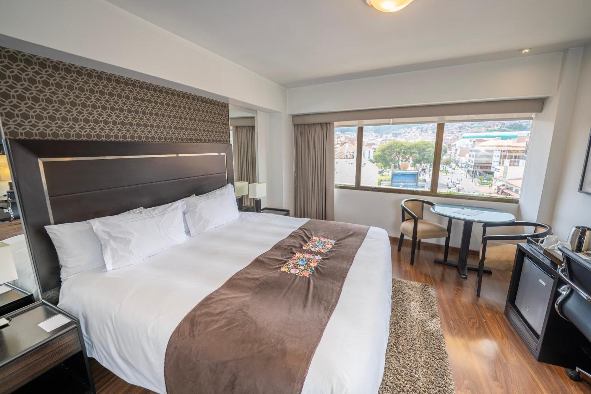 Hotel Jose Antonio 4*