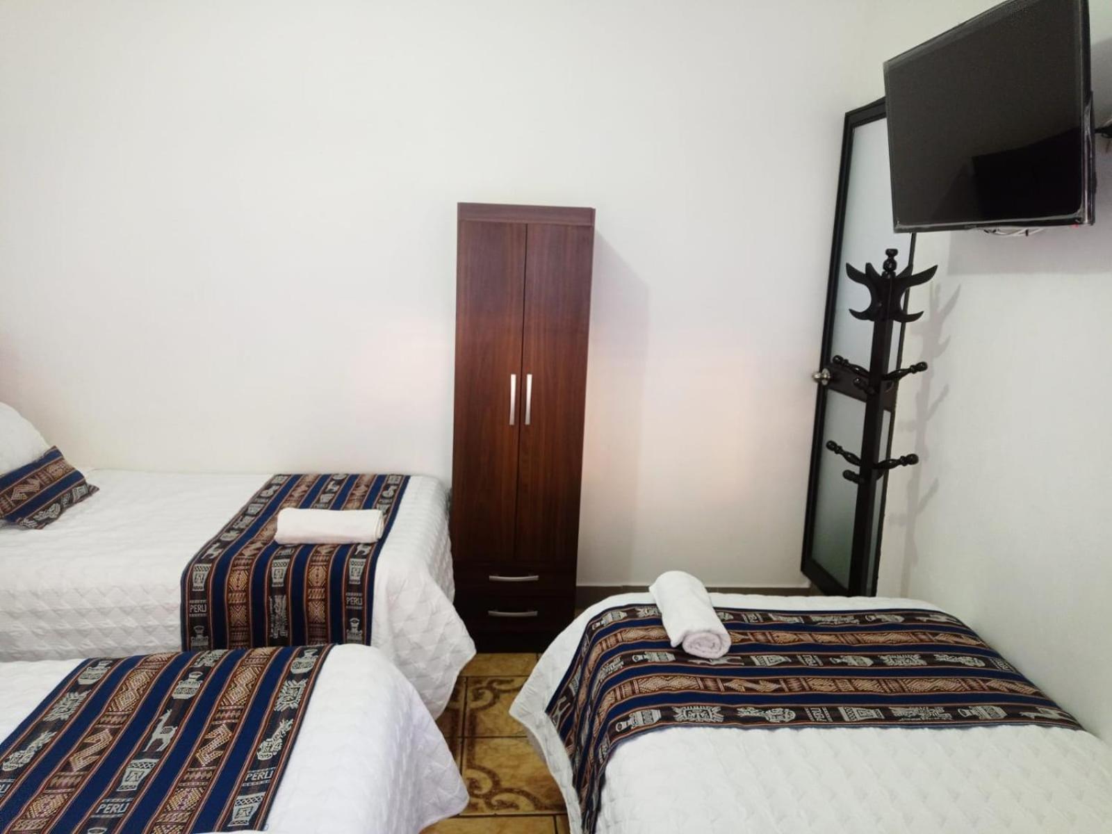 Guest house Hostal Sofia *