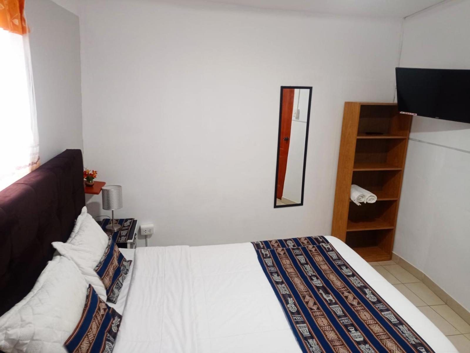 Guest house Hostal Sofia *
