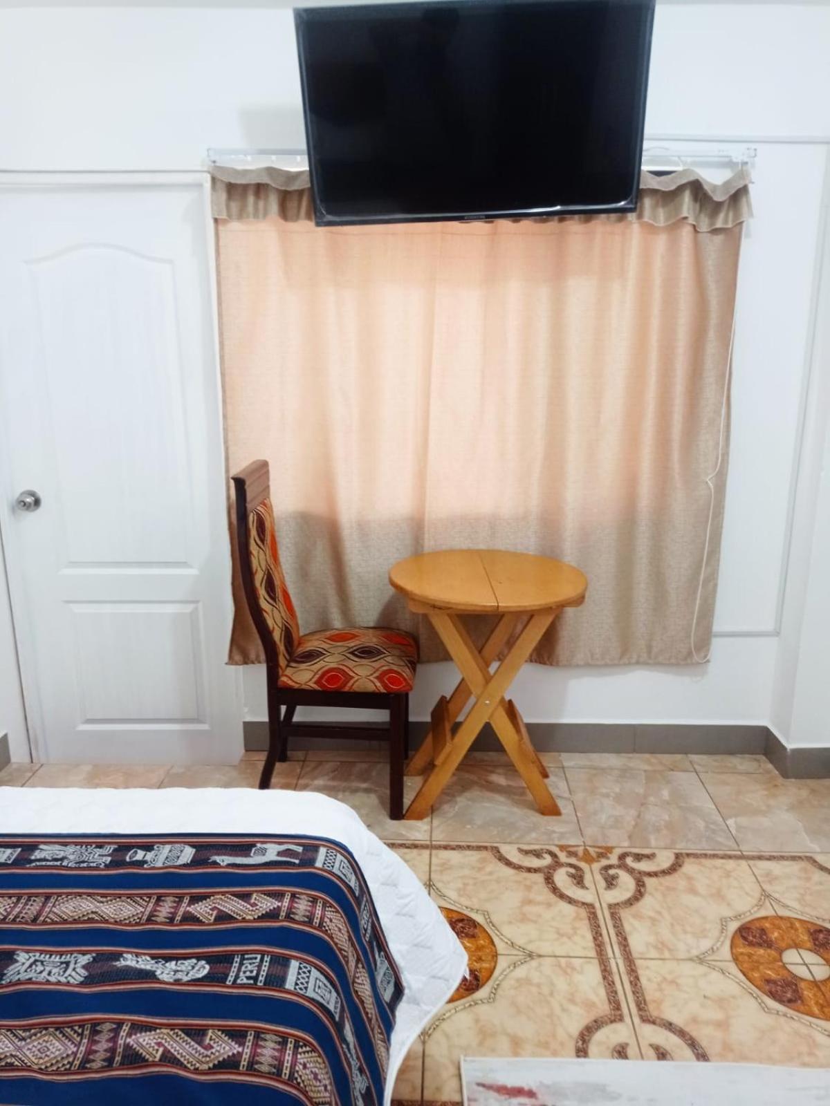 Hostal Sofia *