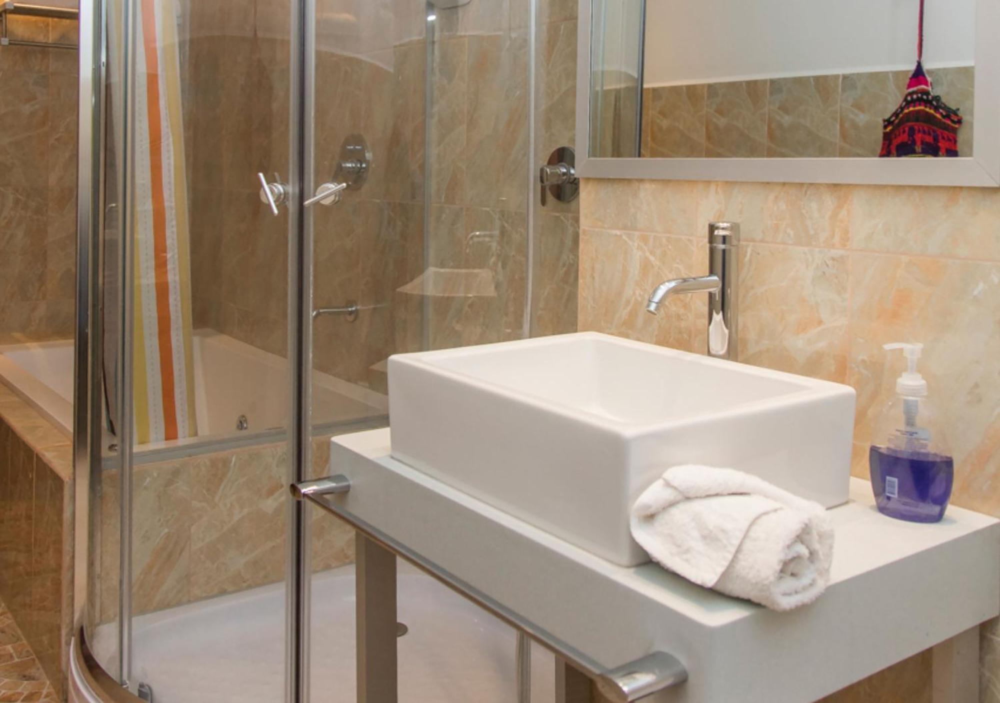 Laramani Boutique Hotel
