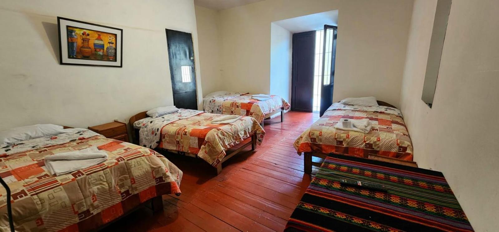 Imperial Backpacker Hostel *