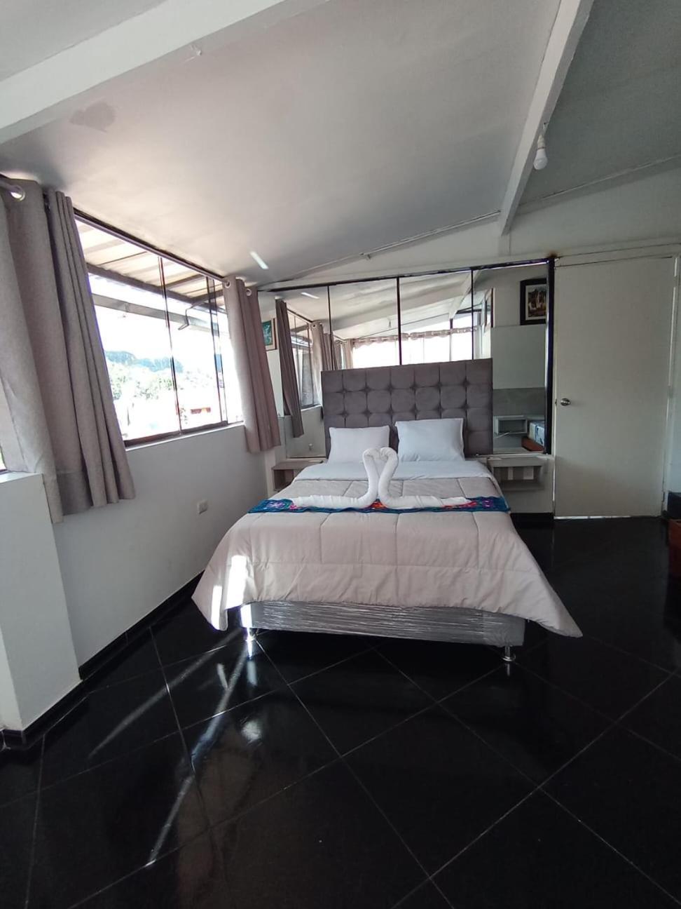 La Rasa Hotel *