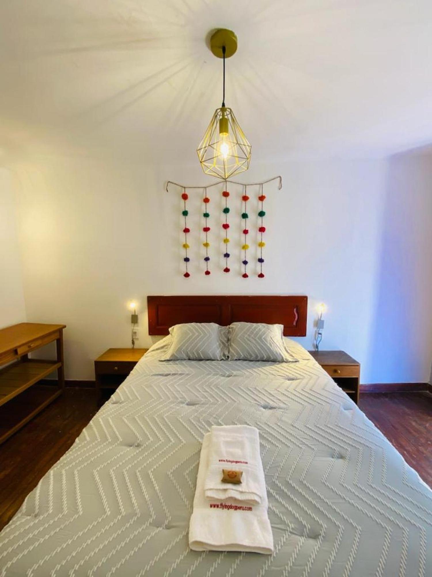 Flying Dog Albergue Cusco