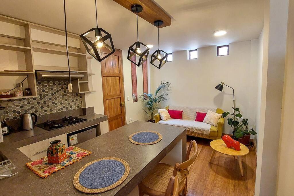 Luxury Cozy With Mountain View Andhot Tub In Pisac Apartamento