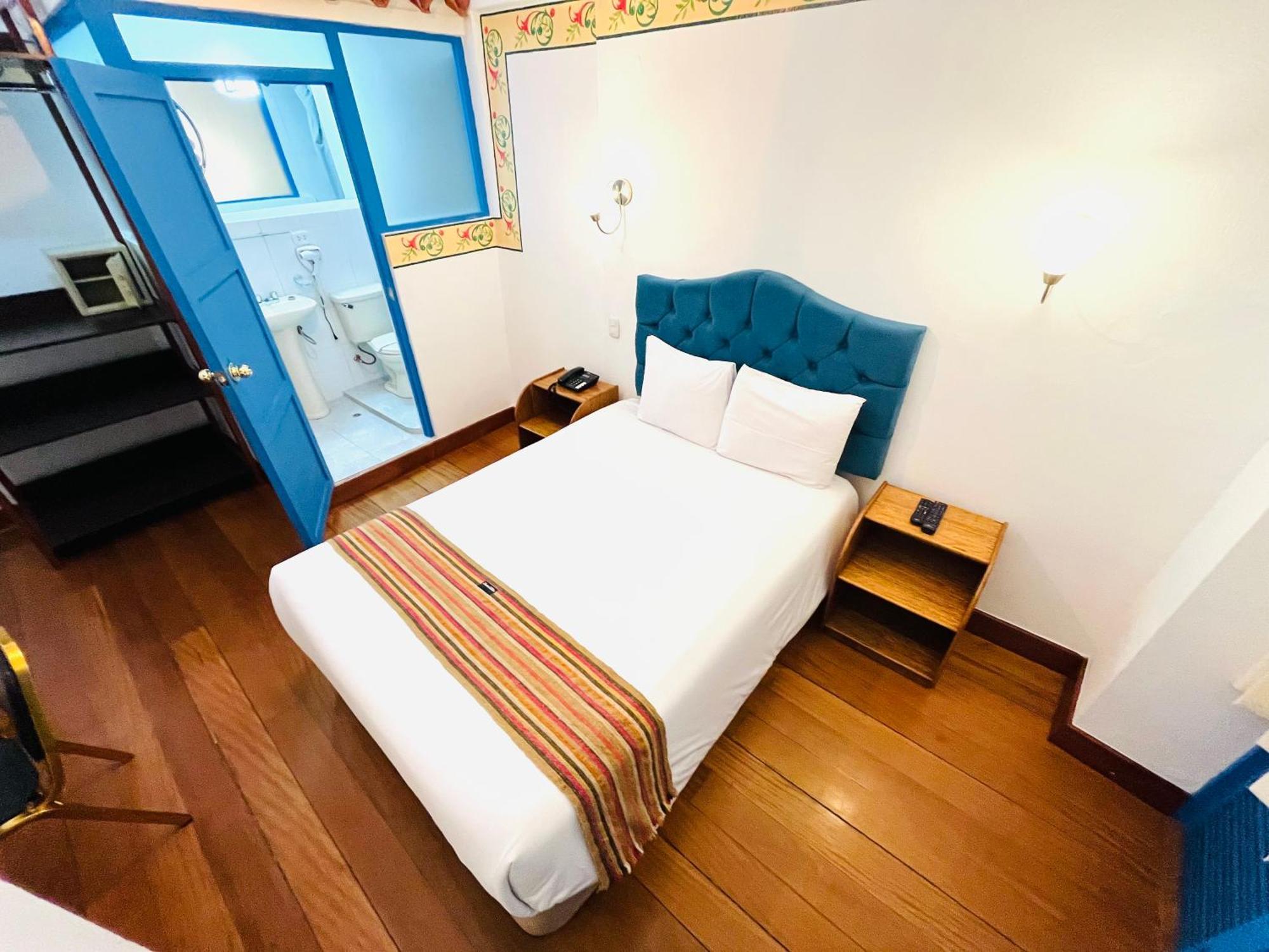 Hotel Rojas Plaza Boutique 3*