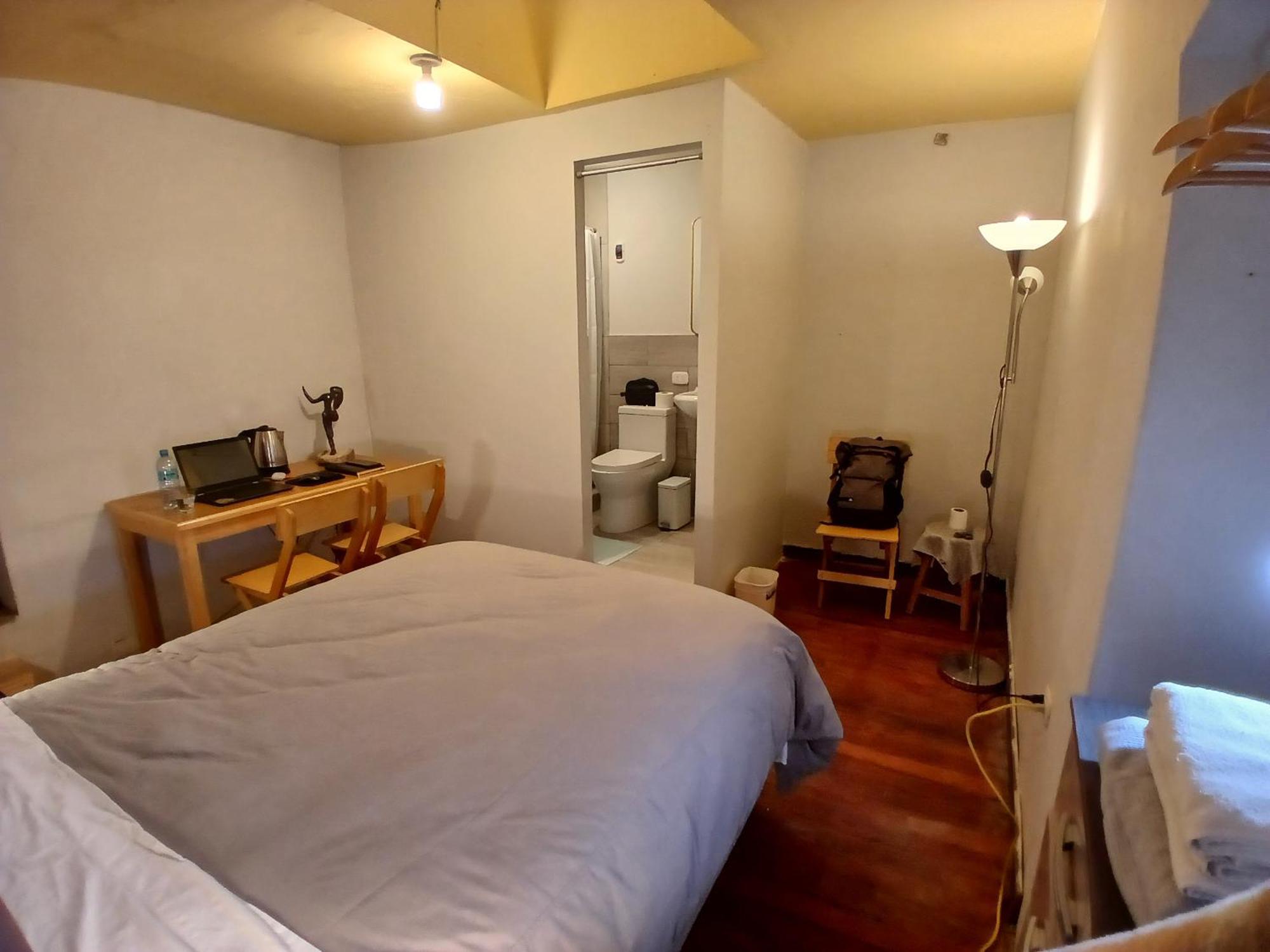 Nh Santorini Guest house
