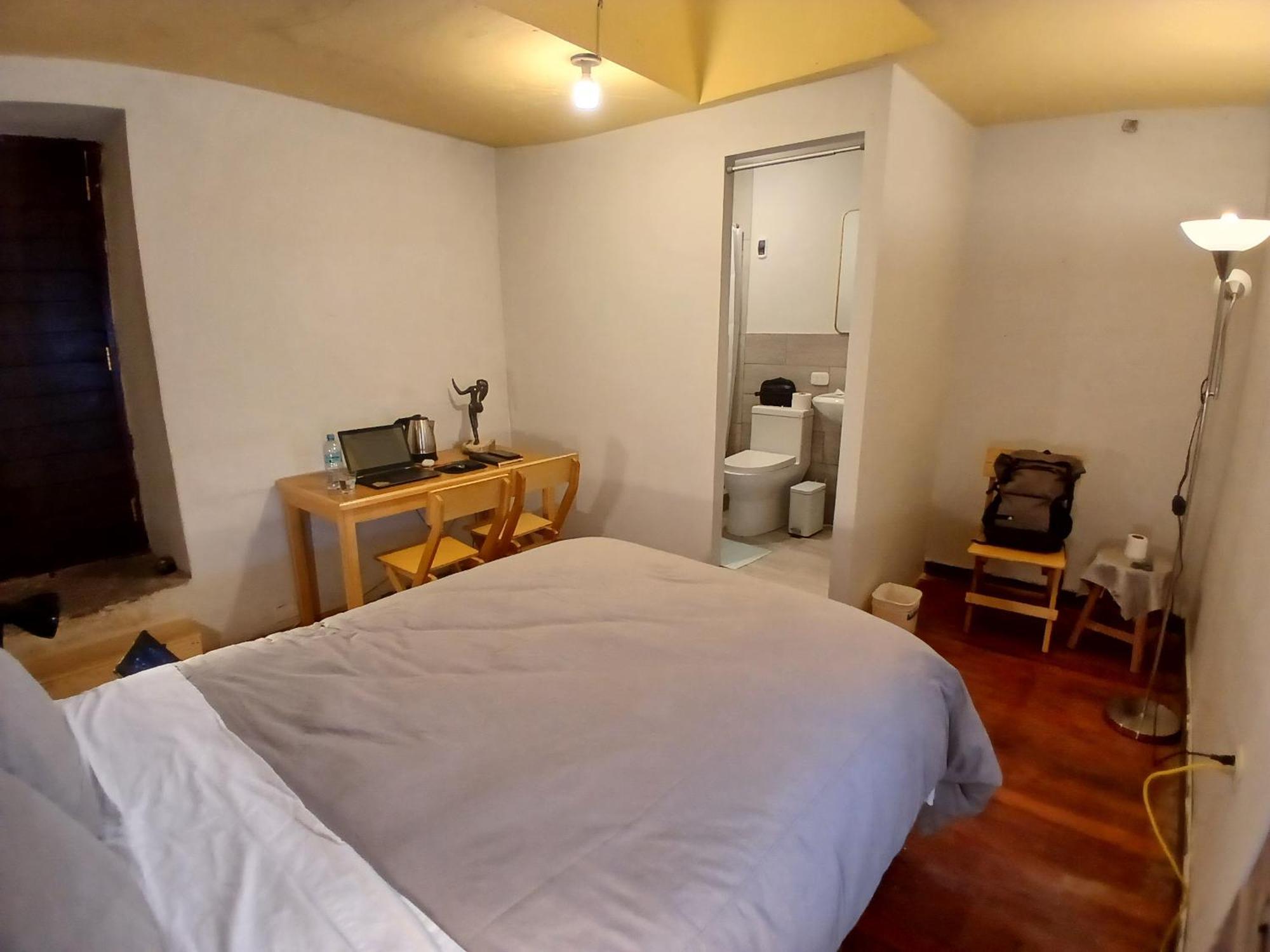 Nh Santorini Guest house