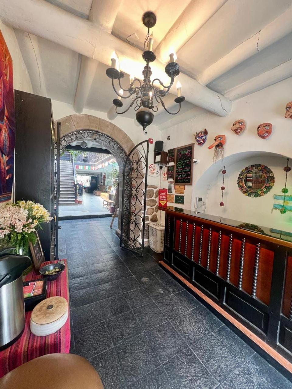 Magar Bar Hostel *
