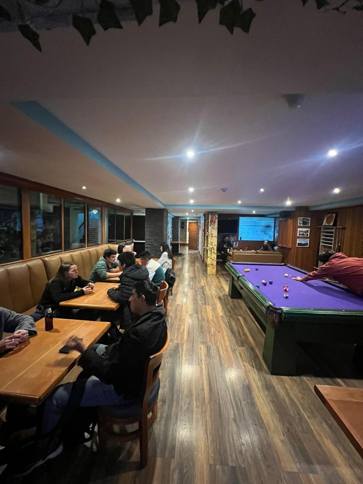 Magar Bar Hostel Cusco