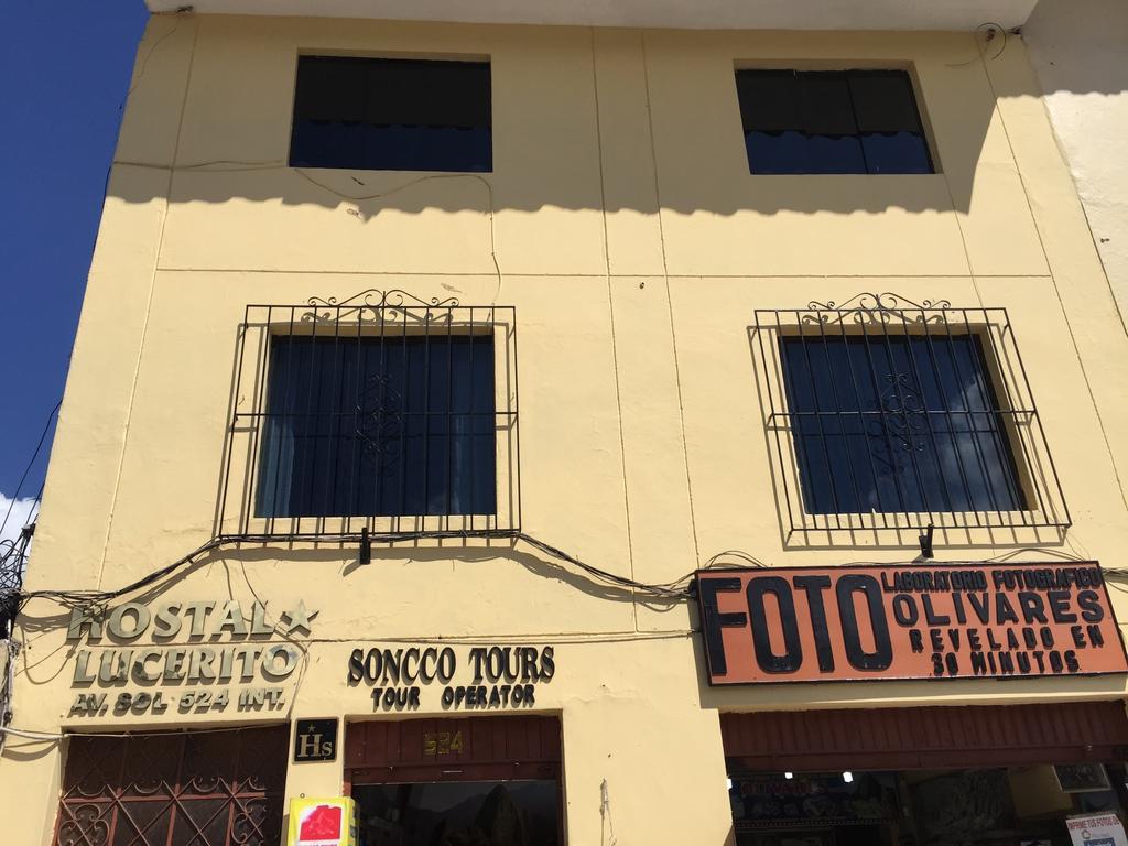 Hostal Lucerito Guest house