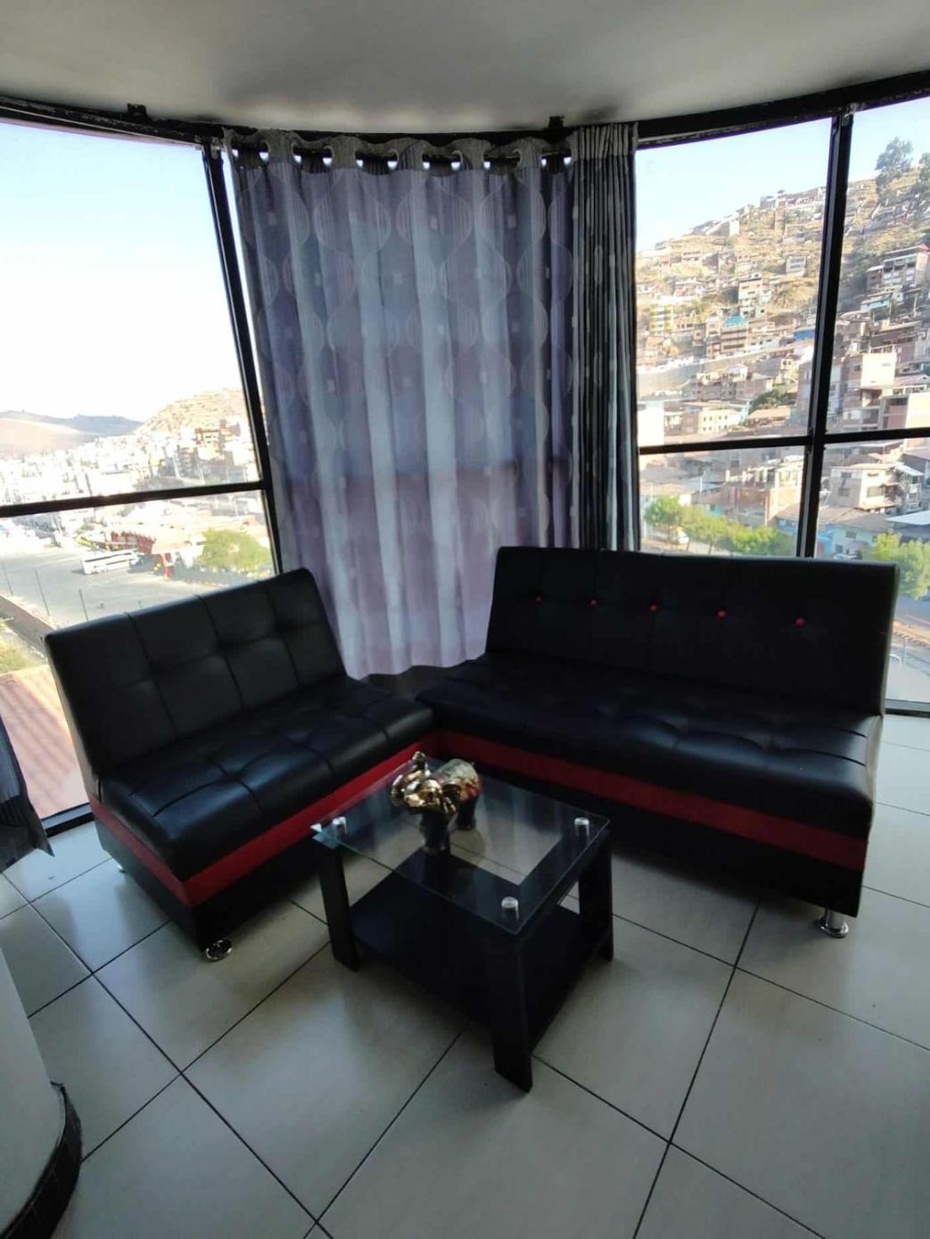 Platinum Palace Hotel 2*