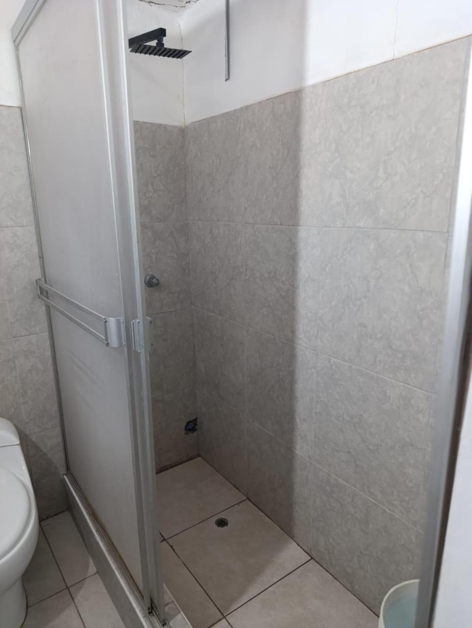 Yhared Guest house *