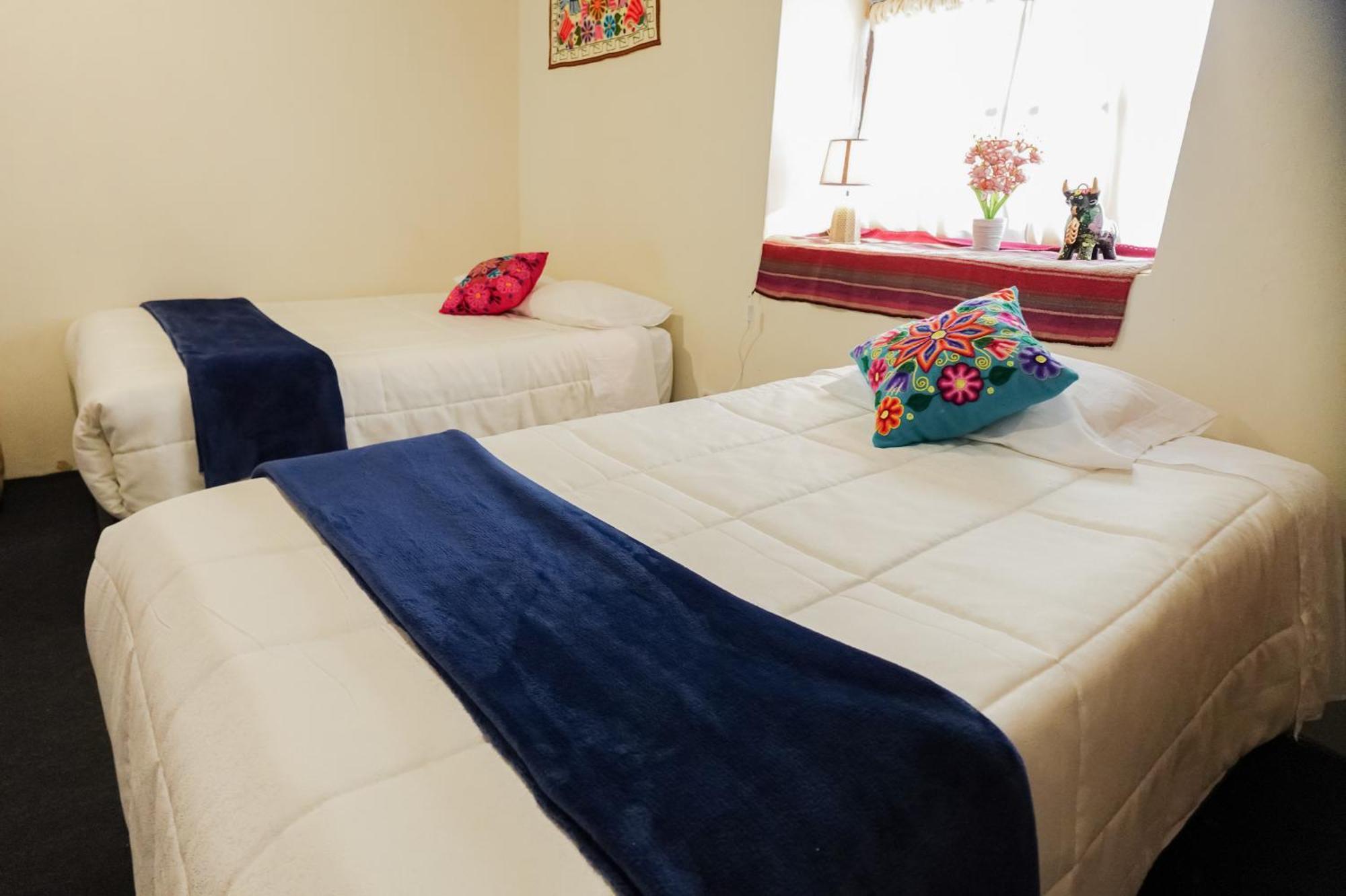 Beautiful, Spacious & Cozy House Located In The Heart Of Holiday home