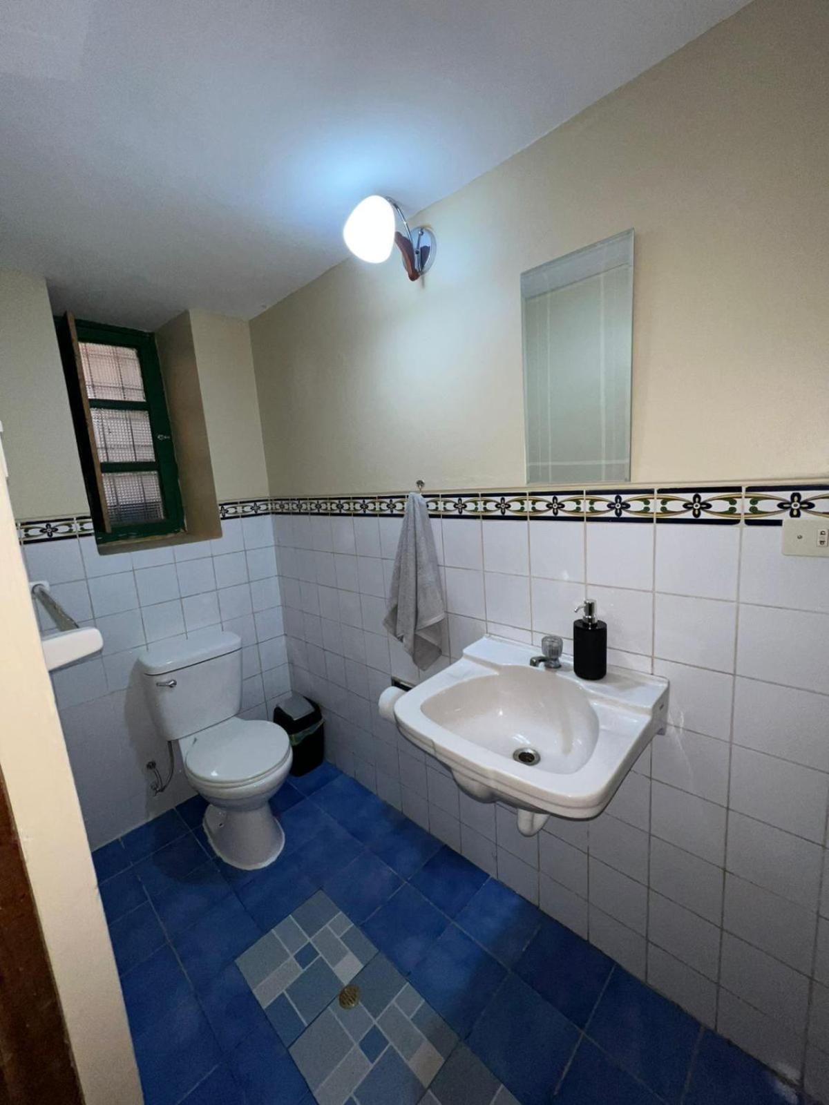 Acogedor Departamento En Barrio Resbalosa, A 5 Min De La Plaza De Apartment