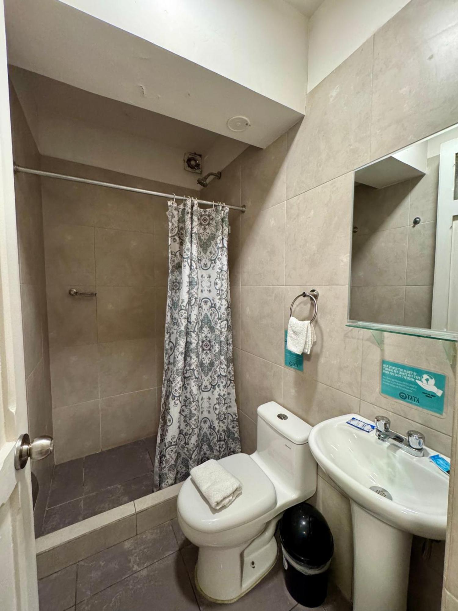 Hotel Tata Boutique 3*
