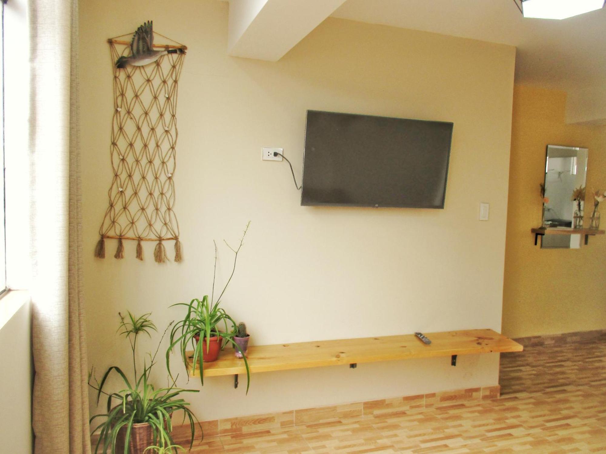 Departamento Moderno Acogedor 3er Piso, Peru *