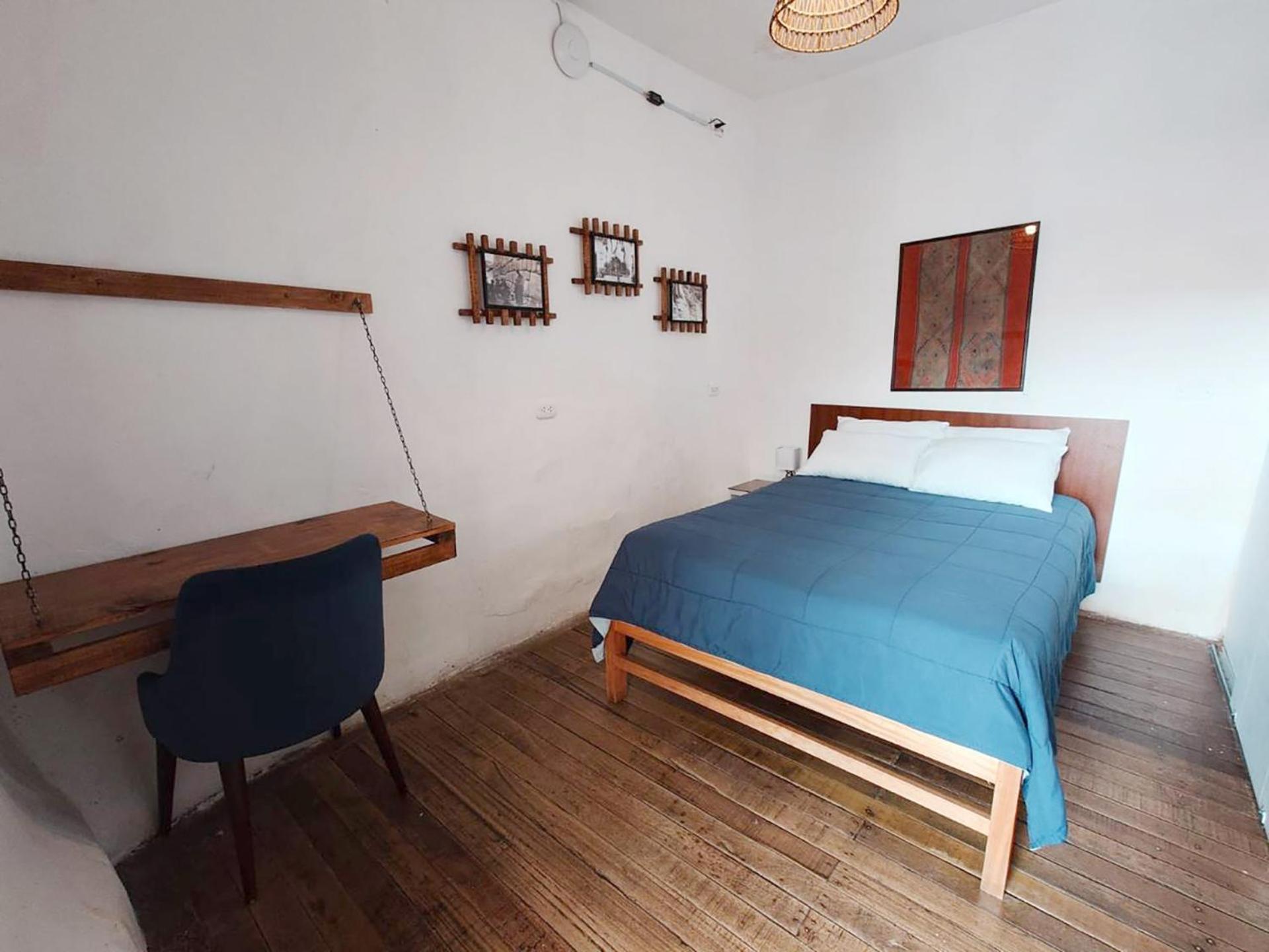Intro Hostal