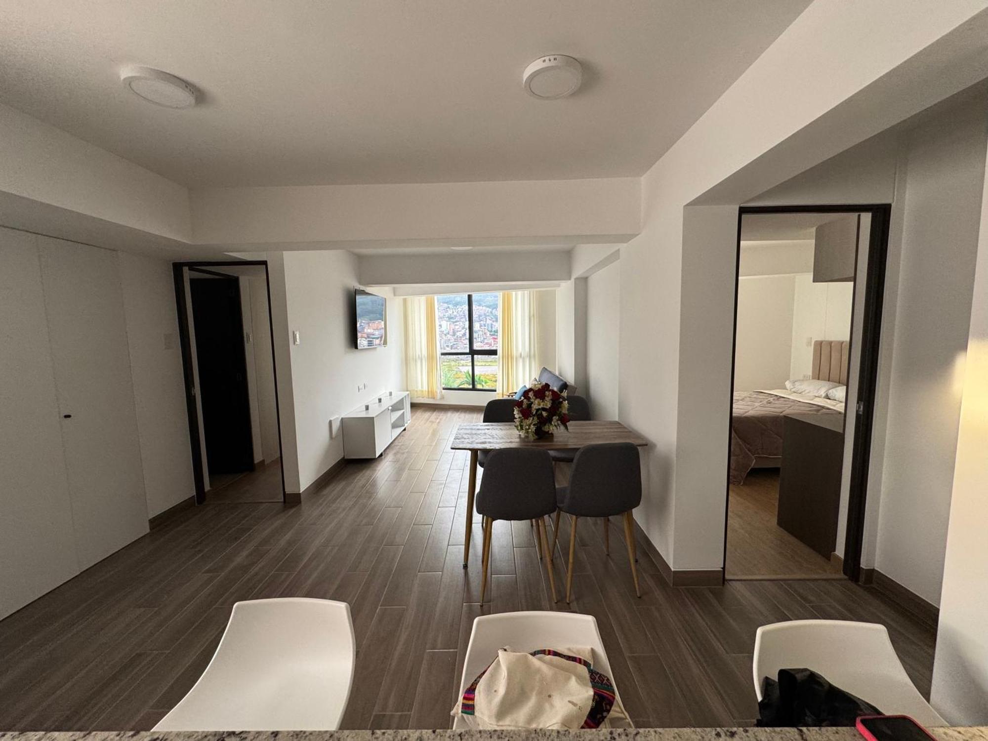 Departamento Moderno Y Cómodo, 3 Hab, 2 Baños Y Buena Vista