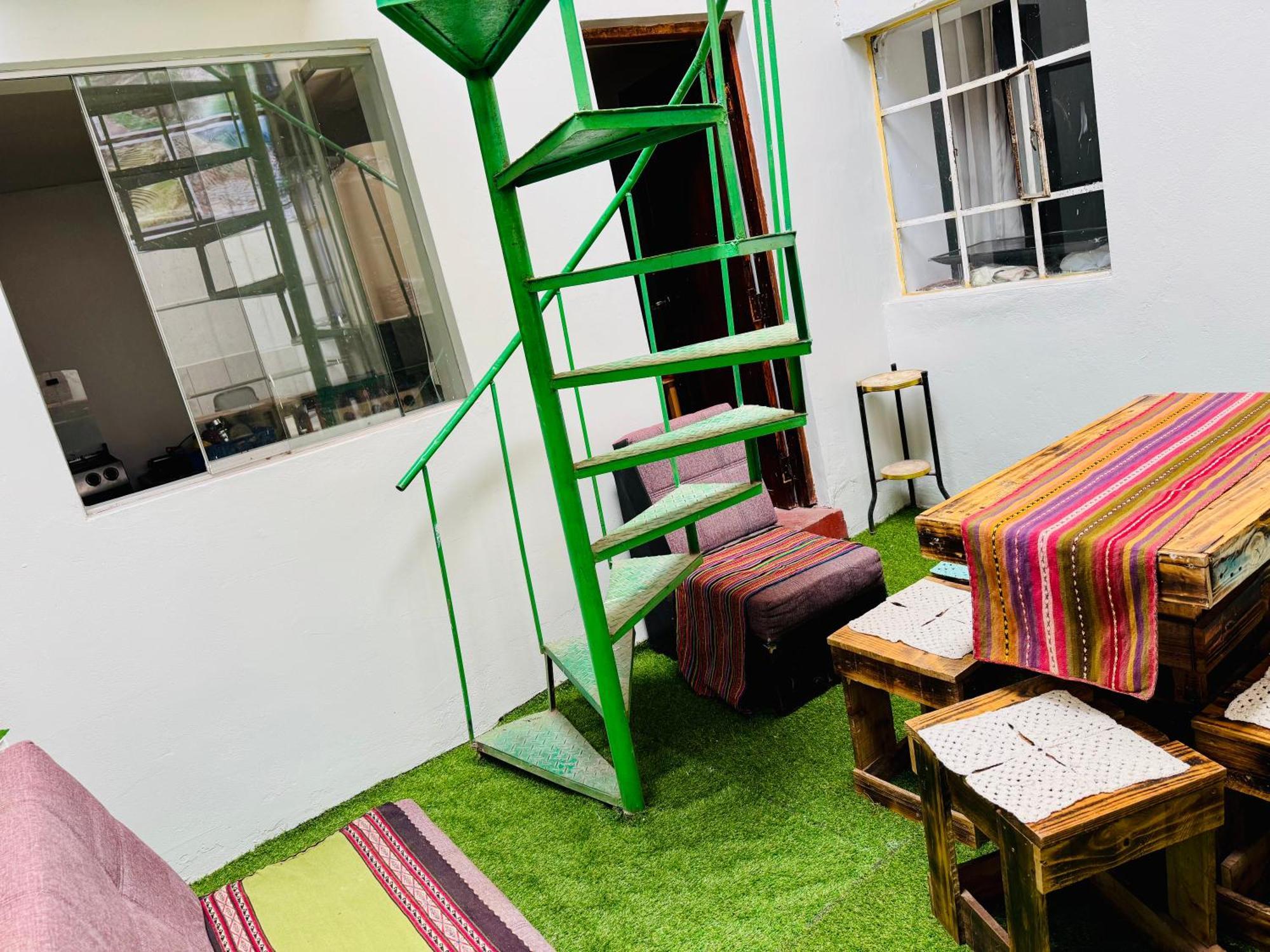 Hostel Ukumari *