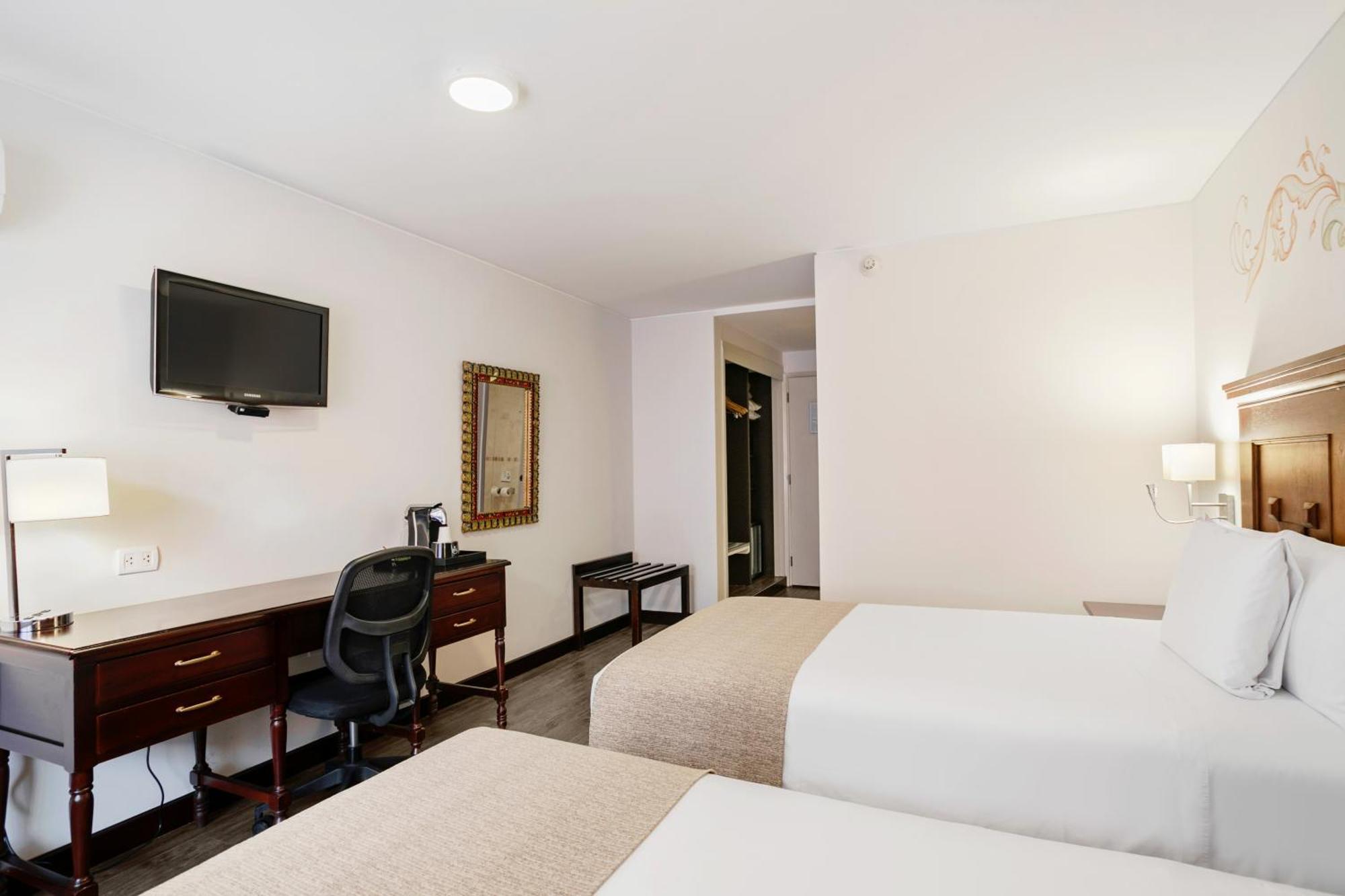 Hotel Wyndham Costa Del Sol 4*