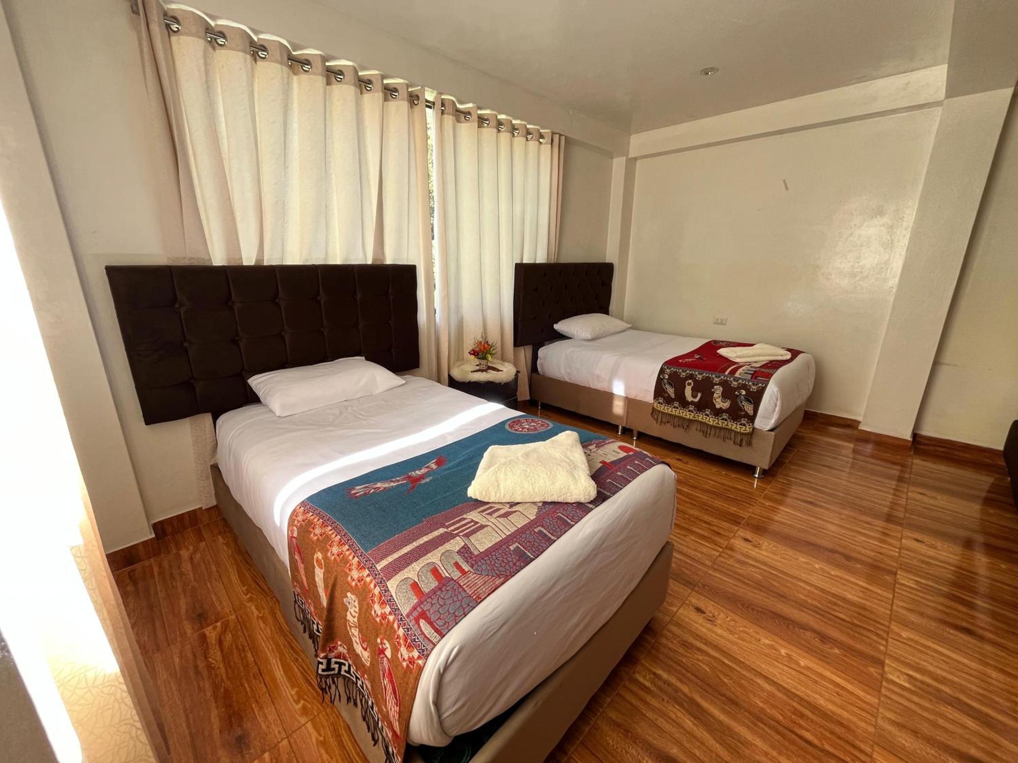 Tikary Lodge *