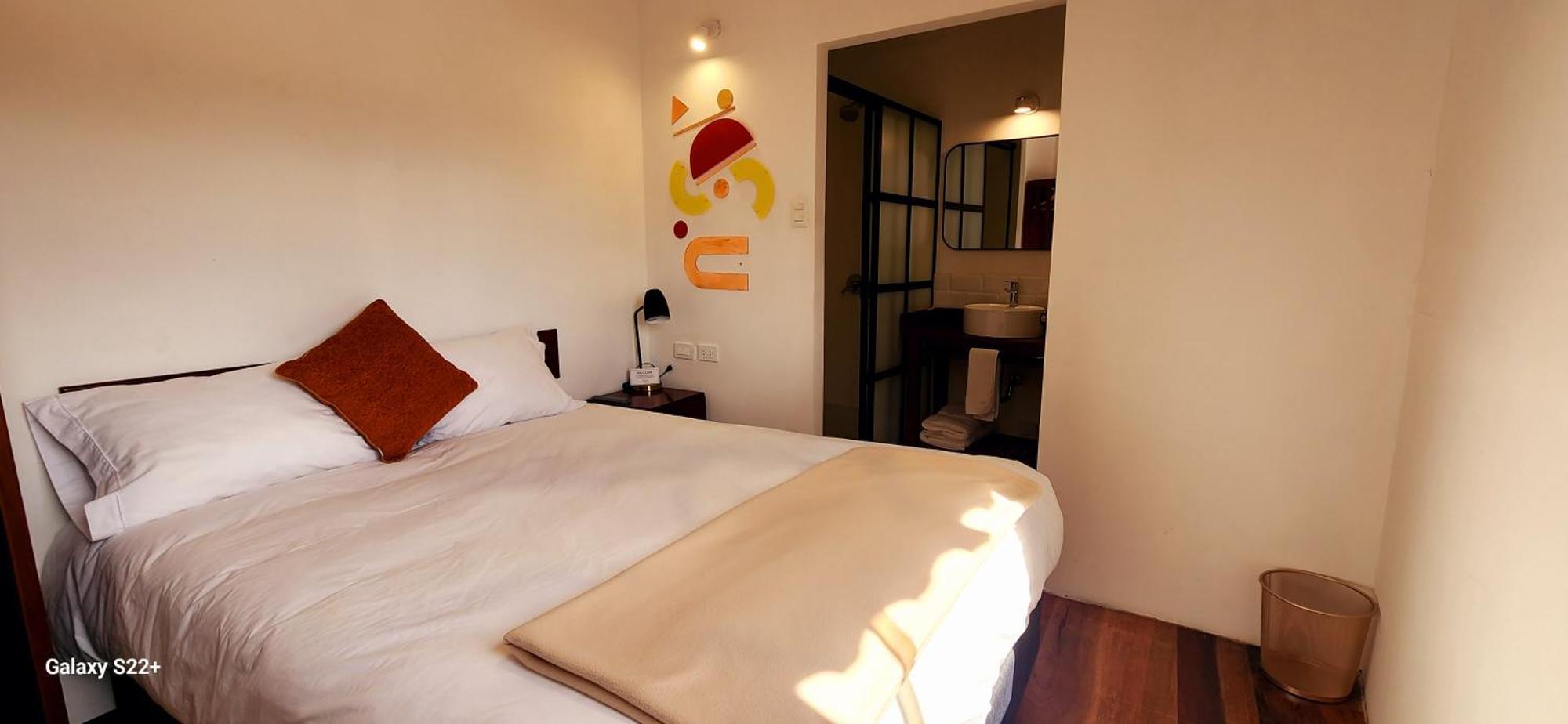 Hotel Solara Art House By Aemak *