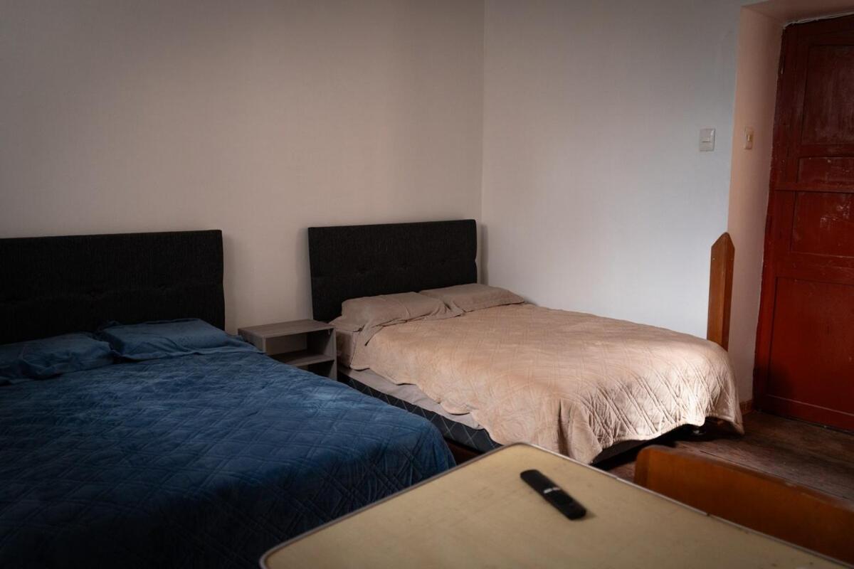 Mini In Downtown Apartment *
