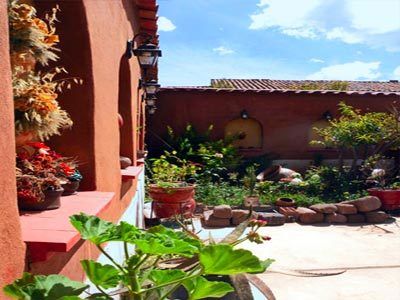 Fuente De Agua Hotel