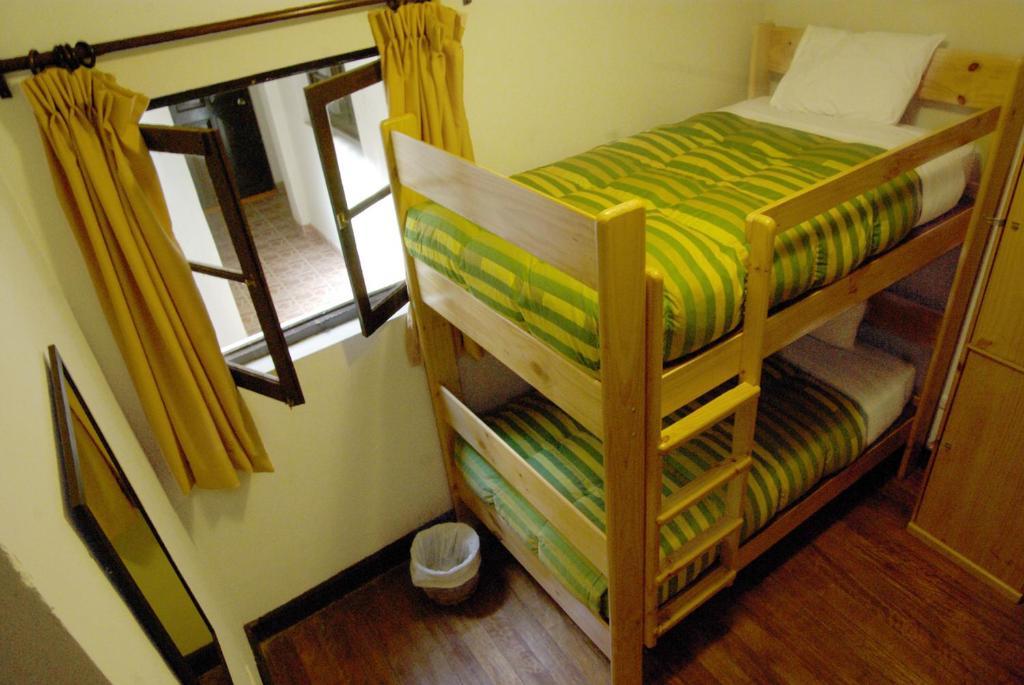 Hostel Mama Simona - *
