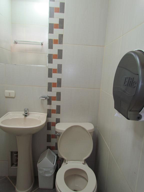 Hotel Colquewasi 2*