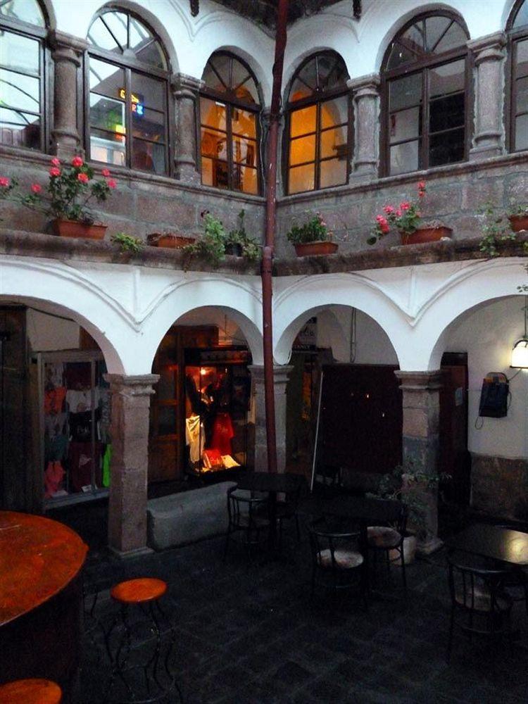 Hostal Pirwa Backpackers Colonial